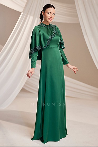 İşlemeli Pelerin Detaylı Belin Abiye - Zümrüt
