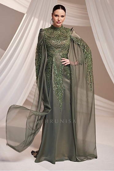 Yoğun İşlemeli Pelerinli Diora Abiye - Haki