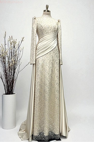 Drapeli Etek Panelli Rosia Abiye - Krem