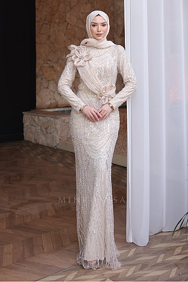 Çiçek Aplikeli Taşlı Gilda Abiye - Ekru